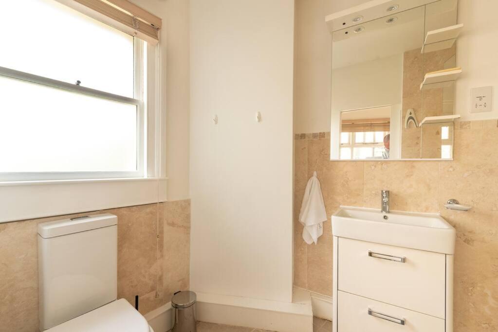 Look No Further The Stable Block In Beautiful Beaufort House 2 Bedrooms บาธ ภายนอก รูปภาพ